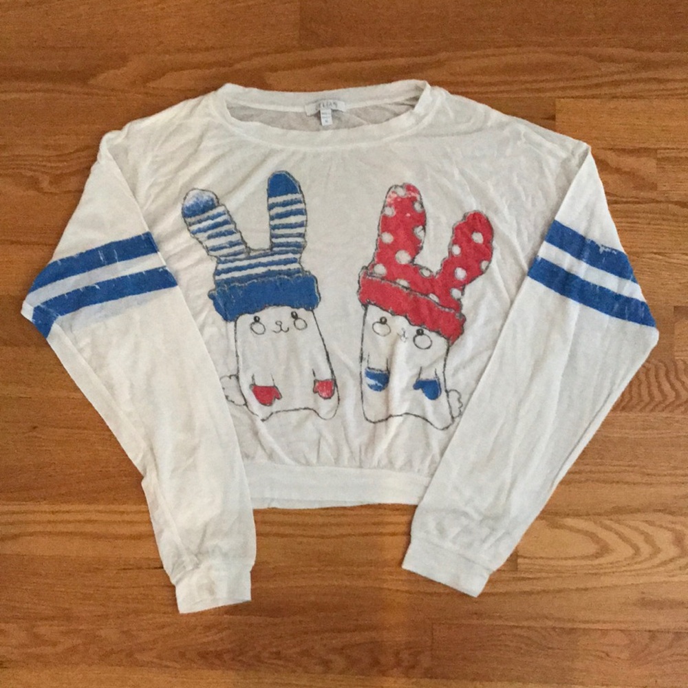 Delia’s long sleeve bunny graphic tee